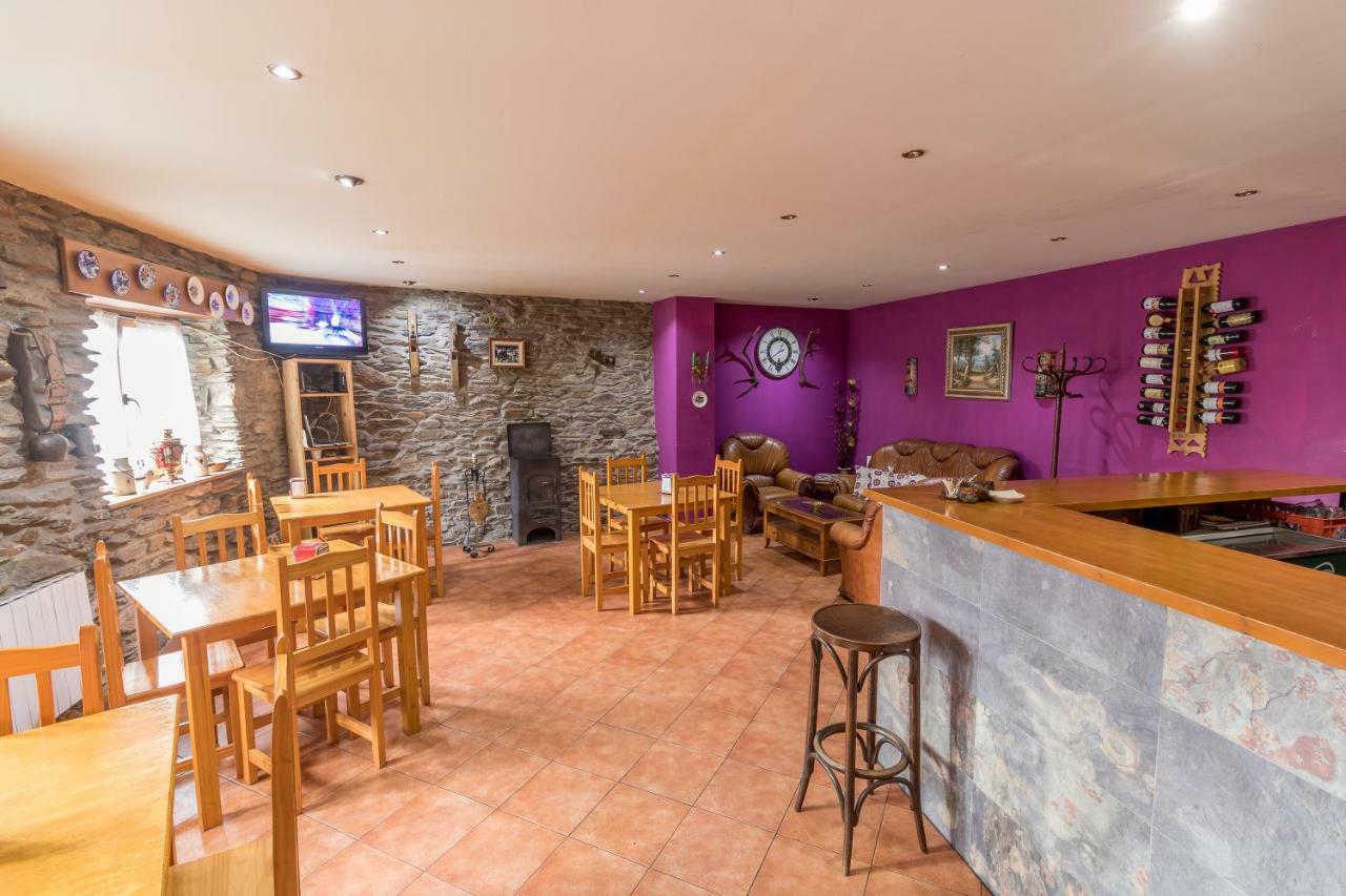 Casa Rural La Fuente Tejedo del Sil エクステリア 写真